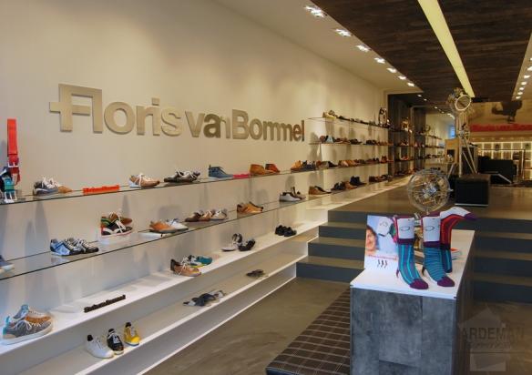 Van Bommel shop-in-shop, Breda
